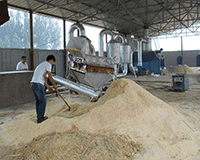 江西新余时产木屑1-2吨气流烘干生产现场